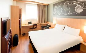 Ibis Barcelona Meridiana